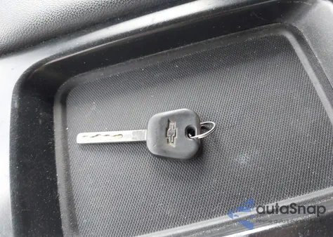 2016 Chevrolet Silverado 1500 1Lt from USA, damaged, VIN 1GCRCREC1GZ303364